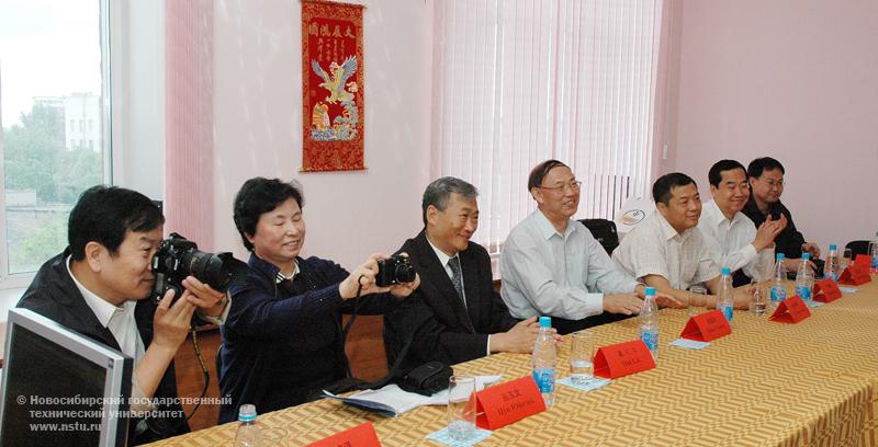 25.06.10     НГТУ посетила делегация из провинции Ляонин (Китай) , фотография: В. Невидимов