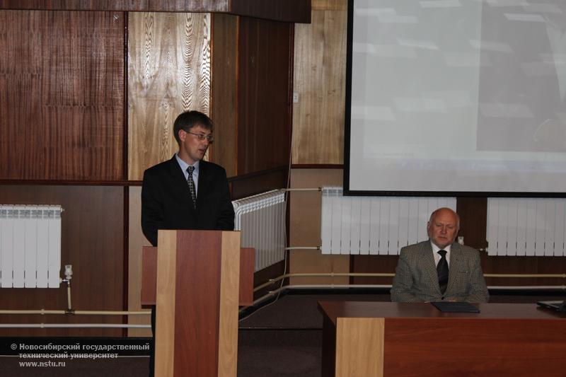 30.09.09 Вручение стипендии лучшему студенту специальности