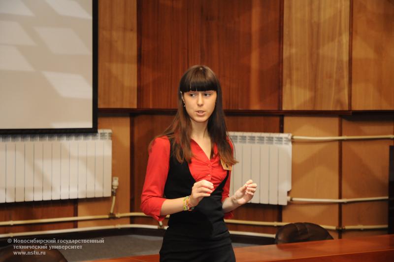 Конкурс ораторского мастерства на английском языке , фотография: В. Кравченко