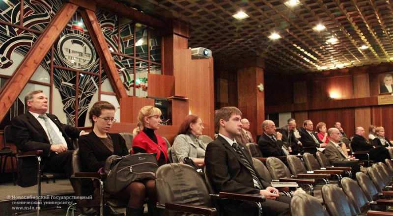 15.10.12     15–16 октября в НГТУ прошла XVIII международная научно-практическая конференция «СИБРЕСУРС-2012» , фотография: В. Невидимов