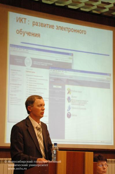 Г.И. Расторгуев, первый проректор, фотография: В. Невидимов