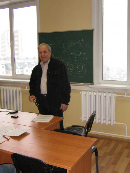 Профессор Ю.А. Пасынков (1939-2017), основатель совместных лабораторий НГТУ - АО 