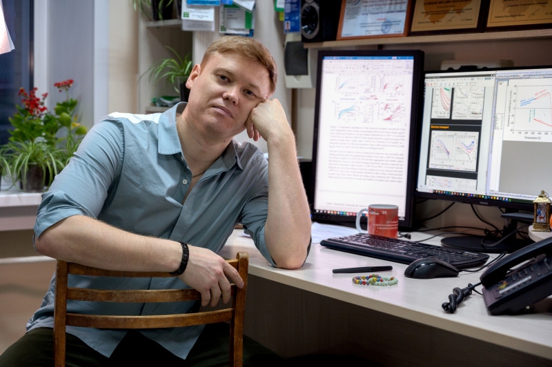 Выпусник кафедры ППиМЭ, преподаватель кафедры ППиМЭ В.А. Кузнецов