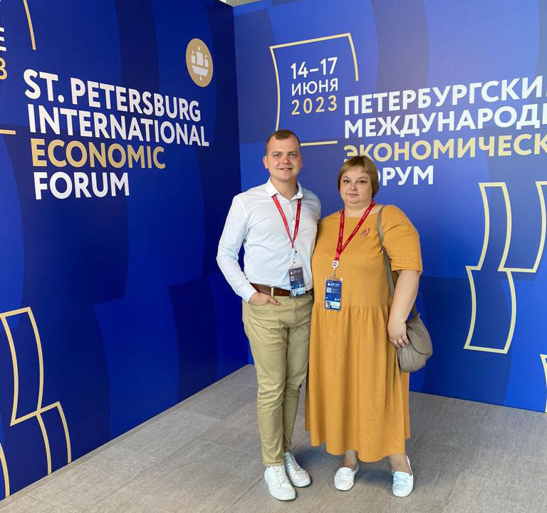 Руководитель социальных проектов
