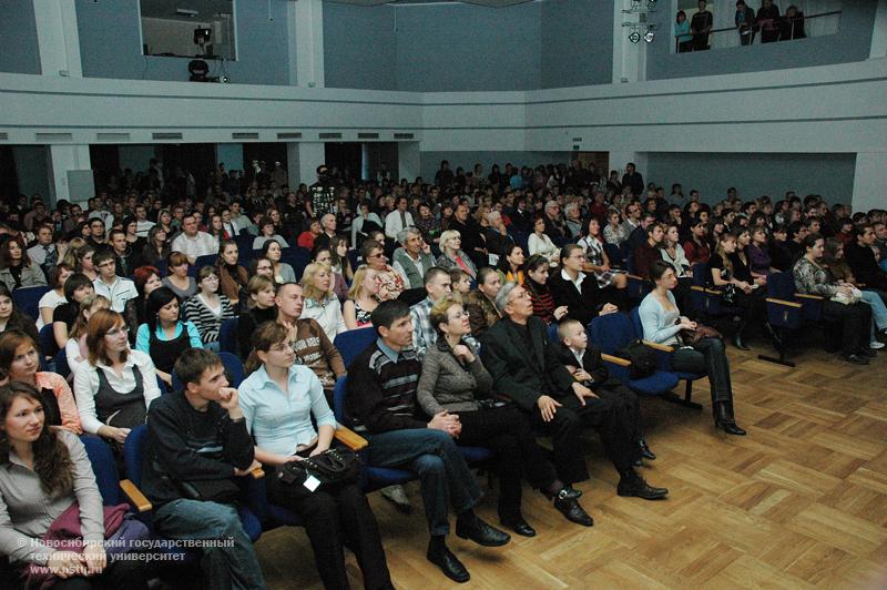 25.10.09     Концерт-отчет о поездке делегации НГТУ на фестиваль «Друзья Болгарии», фотография: В. Невидимов