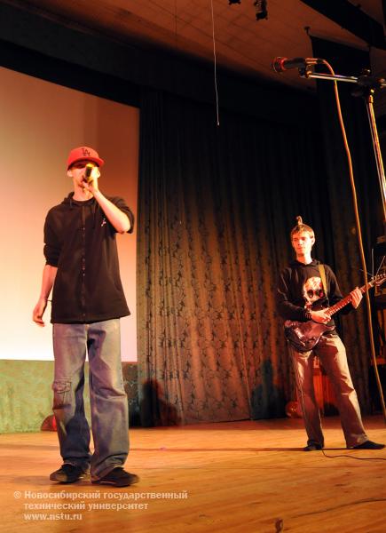 21.10.09 Посвящение в первокурсники ФТФ, фотография: В. Кравченко