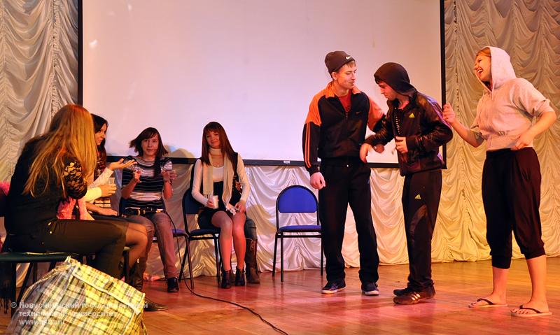 22.10.09 Посвящение в первокурсники ЮФ, фотография: В. Кравченко