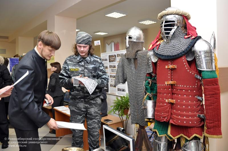27.11.09 В НГТУ пройдет выставка-ярмарка «Молодой Новосибирск», фотография: В. Кравченко