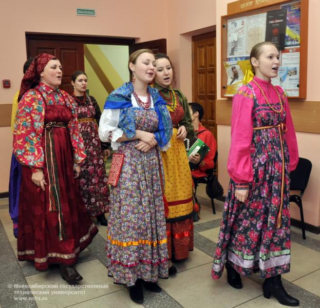 12.01.10 В НГТУ пройдут Зимние городские святки, фотография: В. Кравченко