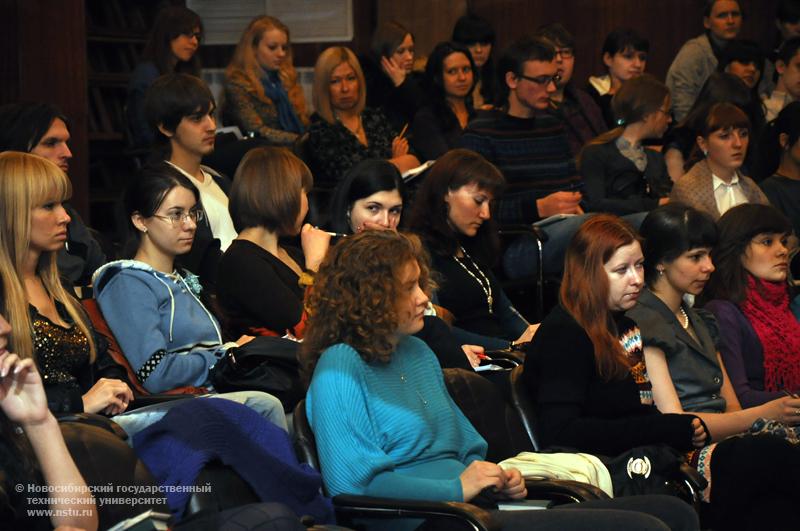 25.02.10 Круглый стол «Интернет-коммуникации в профессиональной деятельности: региональная специфика», фотография: В. Кравченко