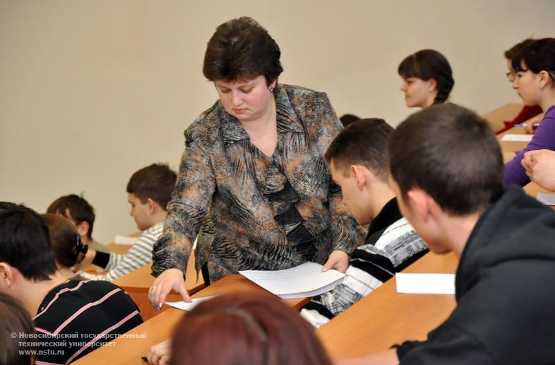 02.03.10 Открытая олимпиада по математике, фотография: В. Кравченко