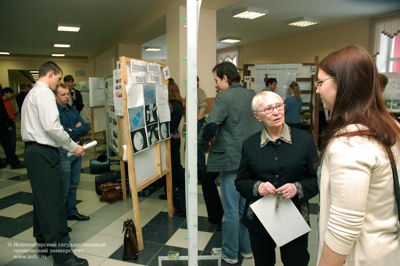 12.03.10     Дни студенческой науки – 2010 в НГТУ, фотография: В. Невидимов