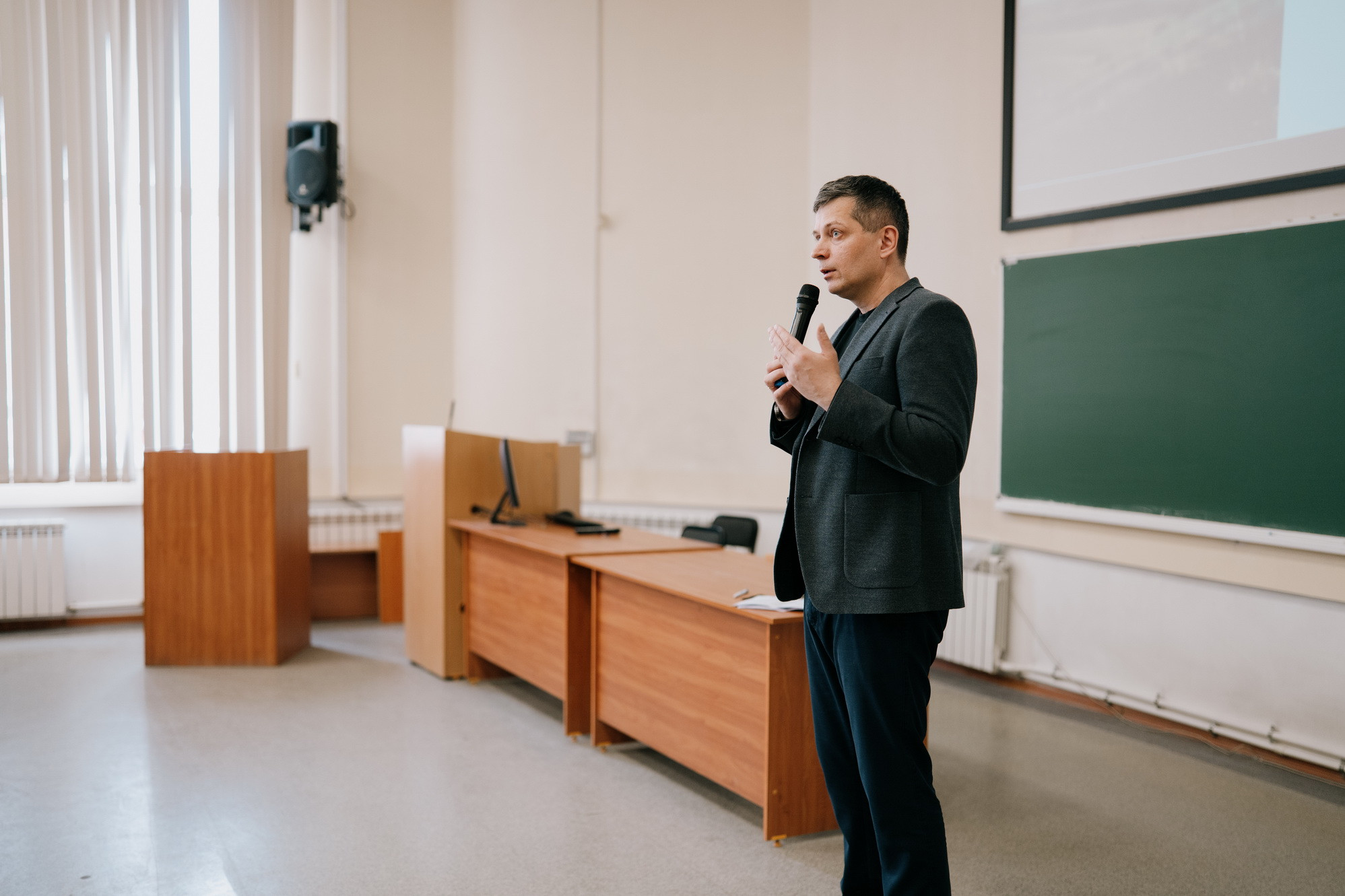 Всероссийская конференция «Наука. Промышленность. Оборона» прошла в НГТУ НЭТИ, фотография:  В. Гуськов