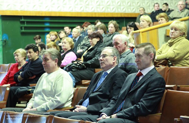 02.04.10     Встреча с кандидатами на должность ректора НГТУ, фотография: В. Невидимов