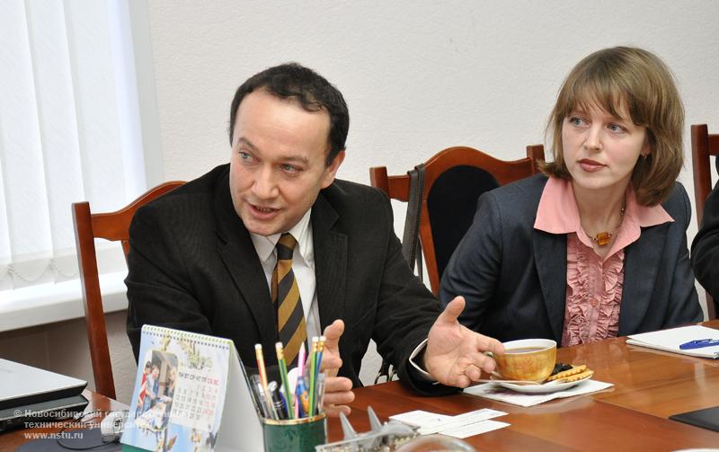 06.04.10 С 6 по 7 апреля НГТУ посетит делегация Университета Евле из Швеции, фотография: В. Невидимов