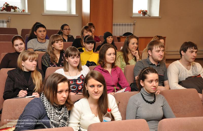 06.04.10 С 6 по 7 апреля НГТУ посетит делегация Университета Евле из Швеции, фотография: В. Невидимов