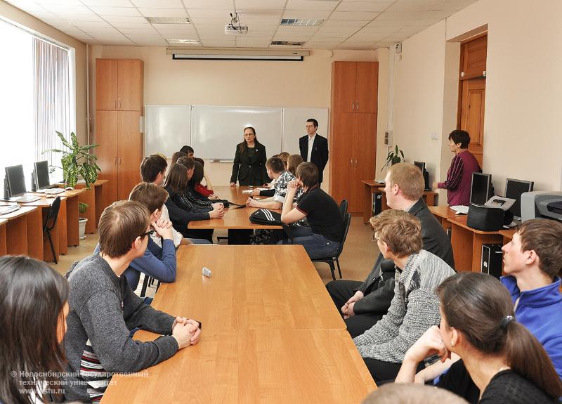 15.04.10 Городская студенческая олимпиада по инженерной графике и графическим информационным технологиям прошла в НГТУ, фотография: В. Невидимов