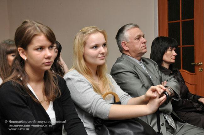 28.05.10 Акция «Я умею говорить», посвященная проблеме чистоты русского языка, фотография: В. Невидимов