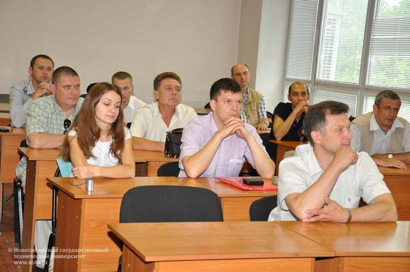 12.07.10 В НГТУ начали готовить энергоаудиторов, фотография: М.Шкребнева