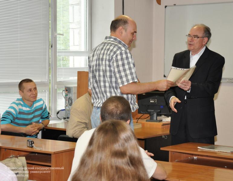 12.07.10 В НГТУ начали готовить энергоаудиторов, фотография: М.Шкребнева