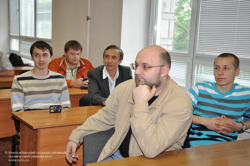 12.07.10 В НГТУ начали готовить энергоаудиторов, фотография: М.Шкребнева