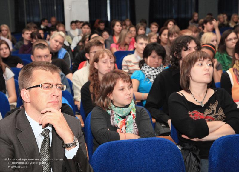 10.09.10 НГТУ посетила делегация Республики Польша, фотография: В. Невидимов
