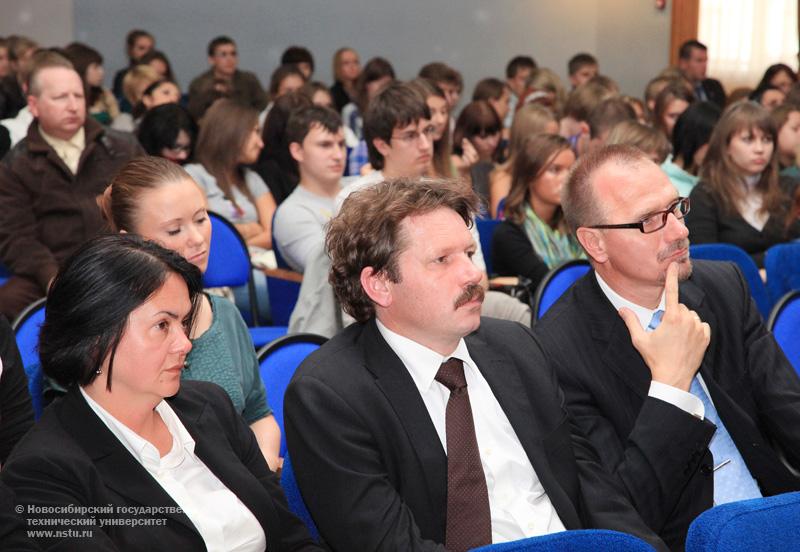 10.09.10 НГТУ посетила делегация Республики Польша, фотография: В. Невидимов