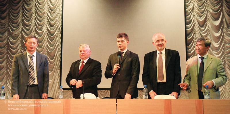 10.09.10 НГТУ посетила делегация Республики Польша, фотография: В. Невидимов