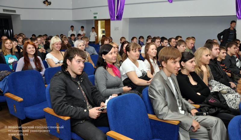 28.09.10 28 сентября пройдет посвящение в первокурсники механико -технологического факультета (МТФ), фотография: В. Кравченко