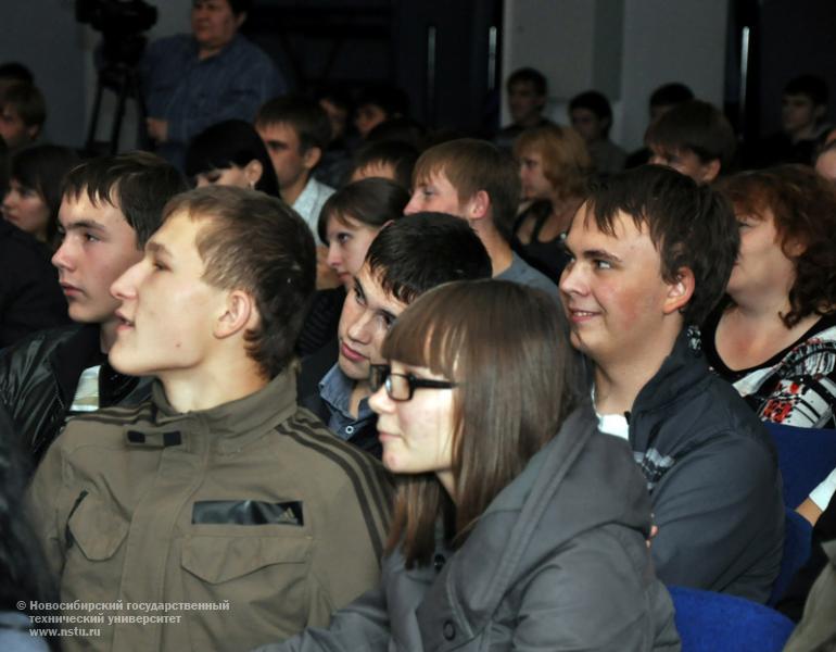 28.09.10 28 сентября пройдет посвящение в первокурсники механико -технологического факультета (МТФ), фотография: В. Кравченко