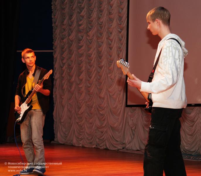 15.10.10 Посвящение в первокурсники ФМА, фотография: В. Невидимов