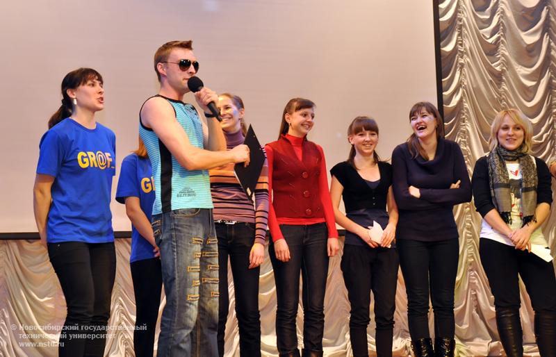 22.10.10 Посвящение в первокурсники ФЛА, фотография: В. Кравченко