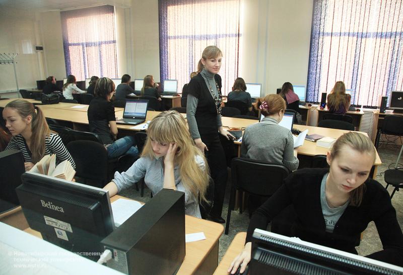 26.10.10     26 октября пройдет первый тур Международной открытой студенческой интернет - олимпиады по русскому языку, фотография: В. Невидимов