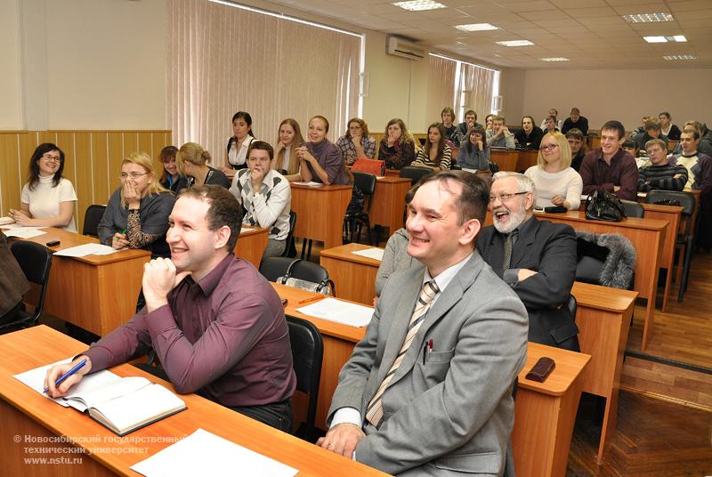 25.11.10 Магистранты НГТУ защитили инновационные проекты, фотография: В. Невидимов
