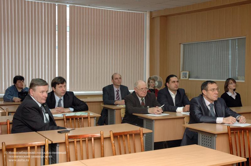 06.12.10 Конференция «Наука. Технологии. Инновации» в НГТУ, фотография: В. Кравченко