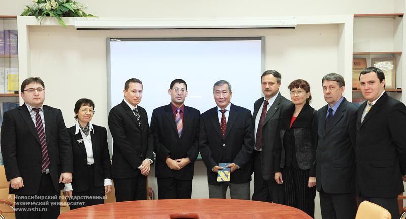 24.11.10 24 ноября НГТУ посетила делегация Государства Израиль, фотография: В. Невидимов