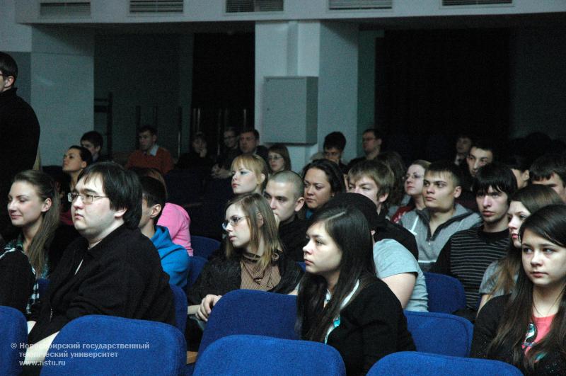 03.12.10 3 декабря общежитие НГТУ №1 отметит 55 – летний юбилей, фотография: В. Кравченко