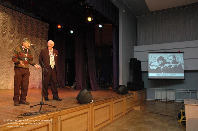 03.12.10 3 декабря общежитие НГТУ №1 отметит 55 – летний юбилей, фотография: В. Кравченко