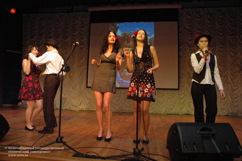 09.12.10 9 декабря в НГТУ пройдет День западной культуры, фотография: В. Кравченко