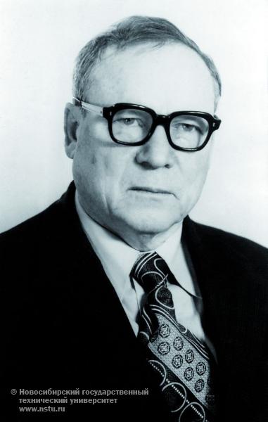 Алабужев Петр Михайлович 1908-1995