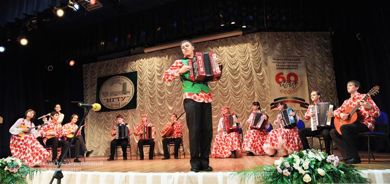 17.12.10 НГТУ отметил юбилей, фотография: В. Невидимов