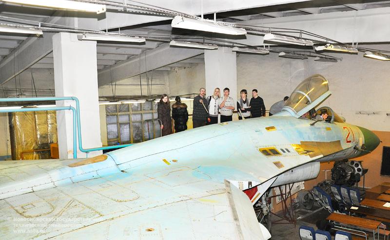 31.01.11 Встречи деканов НГТУ с учащимися школ, лицеев и гимназий, фотография: В. Шаламов