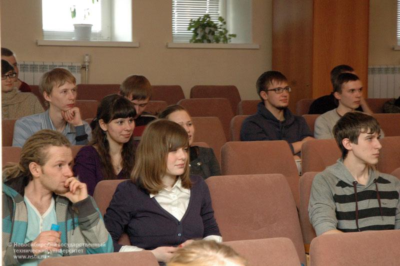 02.03.11 День карьеры от лидеров интернет-рынка - Сибирского веб-клуба, фотография: В. Кравченко