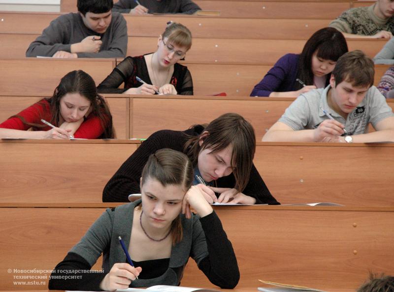 05.03.11 Открытая олимпиада по математике в НГТУ, фотография: В. Кравчеко