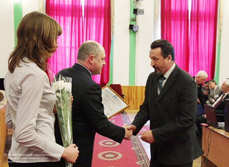 15.03.11 Годичное собрание общественности высшей школы Новосибирской области, фотография: В. Невидимов