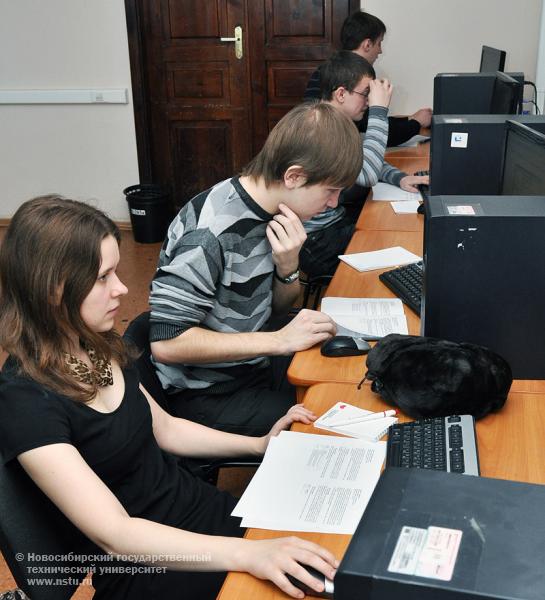 18.03.11 Студенческая олимпиада по программированию в НГТУ, фотография: В. Невидимов