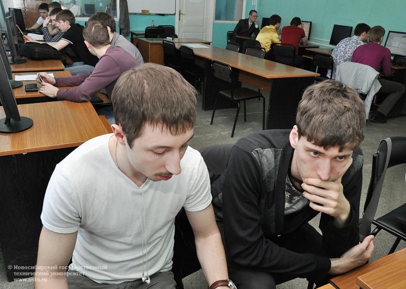 15.04.11 Всероссийская студенческая олимпиада «Управление предприятием в конкурентной среде», фотография: В. Невидимов