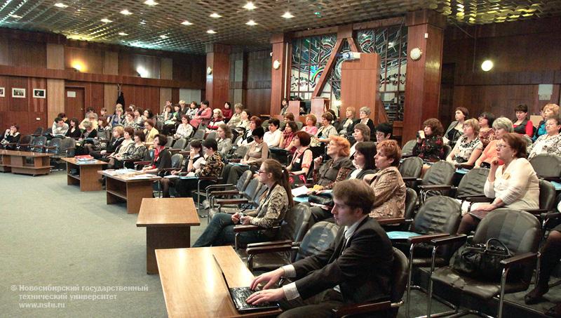 12.04.11 12 апреля в НГТУ пройдет научно-практический семинар регионального совета библиотек вузов Западной Сибири, фотография: В. Невидимов