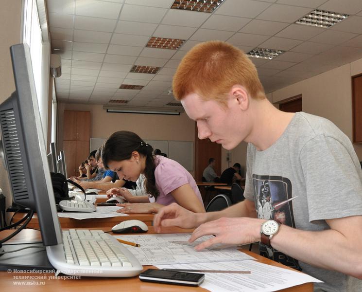 12.04.11 12-14 апреля в НГТУ пройдет городская студенческая олимпиада по инженерной графике и графическим информационным технологиям, фотография: В. Невидимов