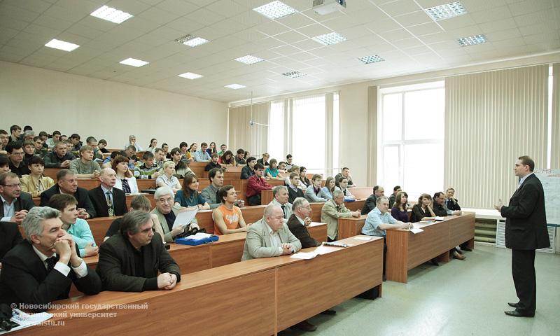 20.04.11 Всероссийская конференция «Наука. Промышленность. Оборона» в НГТУ, фотография: В. Невидимов